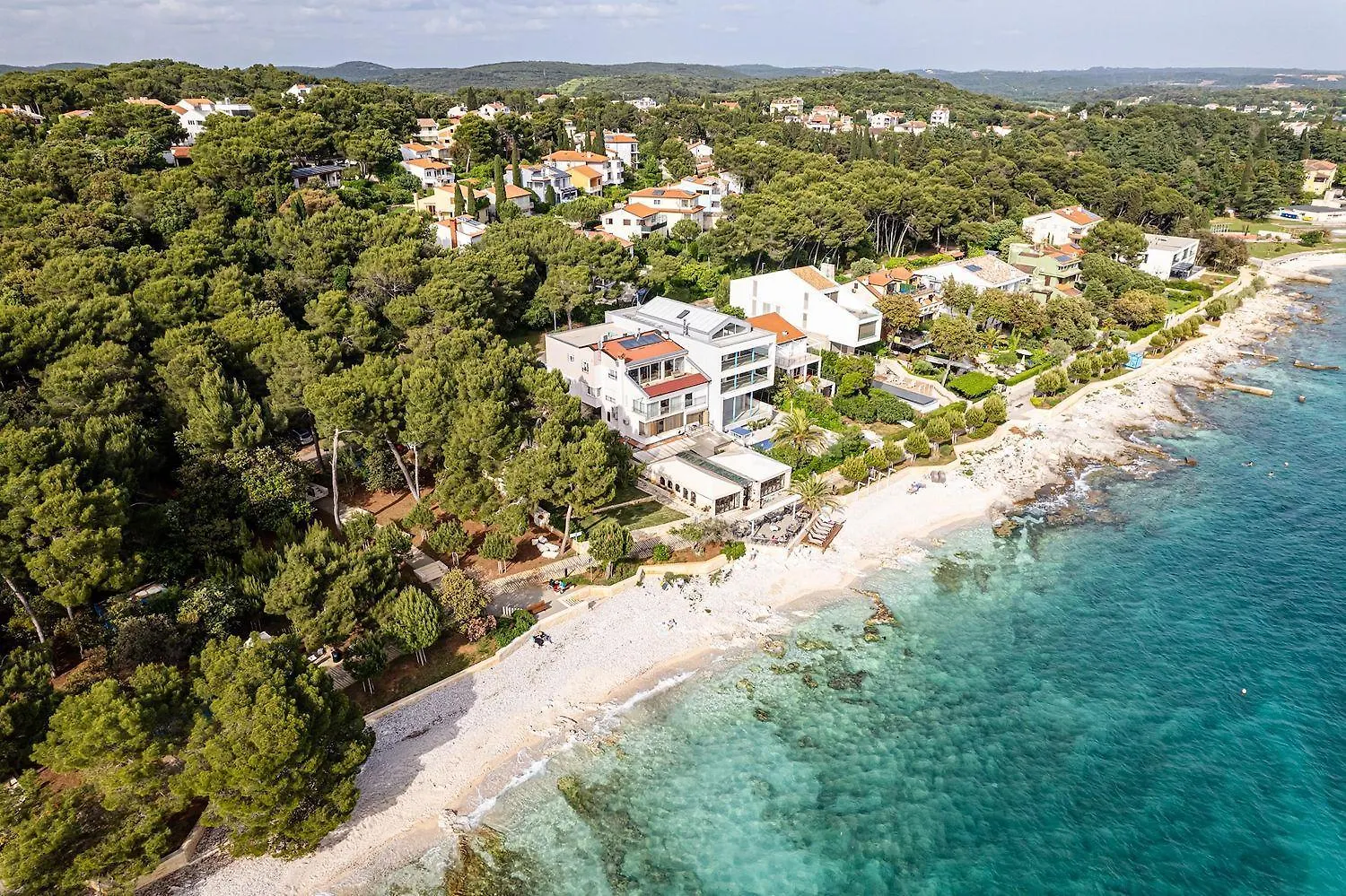 Beeindruckendes Apartment Direkt Am Strand, Gute Taxibootverbindungen Nach Rovinj Altstadt